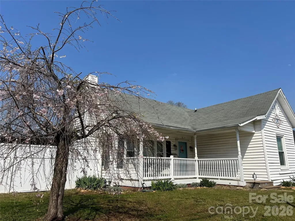 613 Salisbury Street China Grove NC 28023