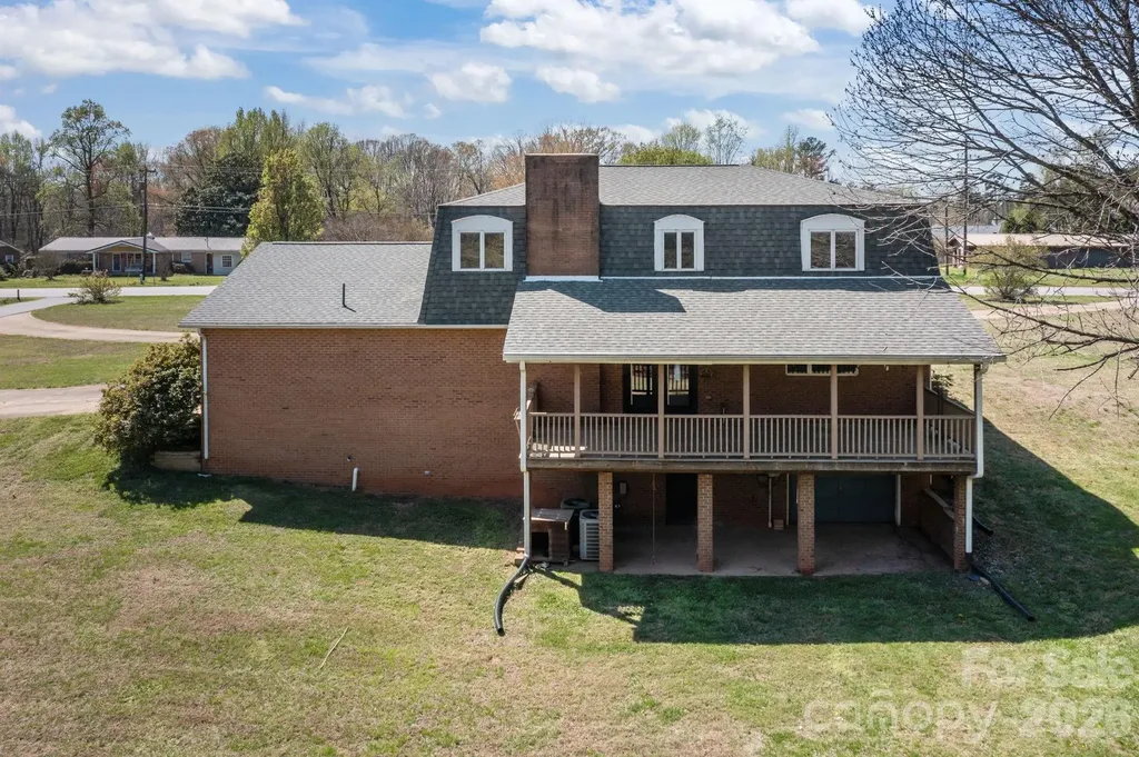 1463 Charlotte Highway Mooresville NC 28115