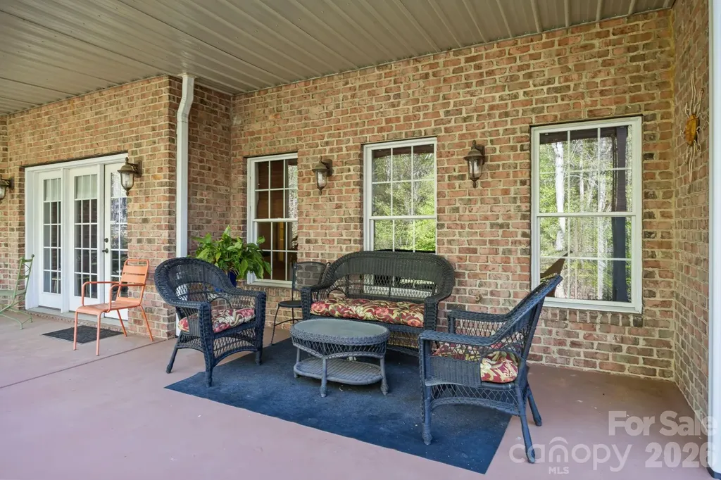 120 Laurel Ridge Drive Statesville NC 28677