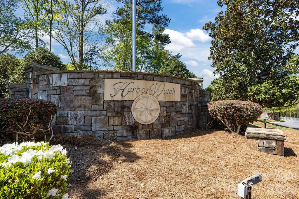 120 Laurel Ridge Drive Statesville NC 28677