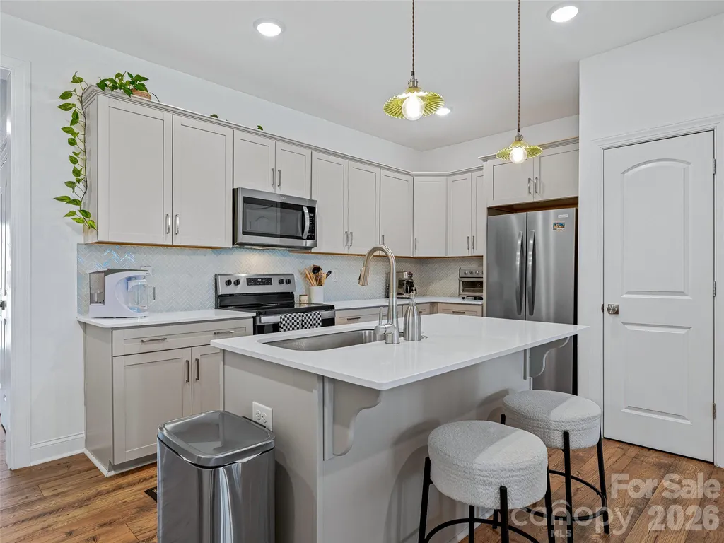 56 Walnut Springs Drive Asheville NC 28804