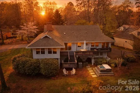 22 Honeysuckle Lane Lake Wylie SC 29710