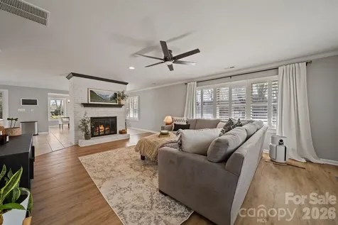 22 Honeysuckle Lane Lake Wylie SC 29710