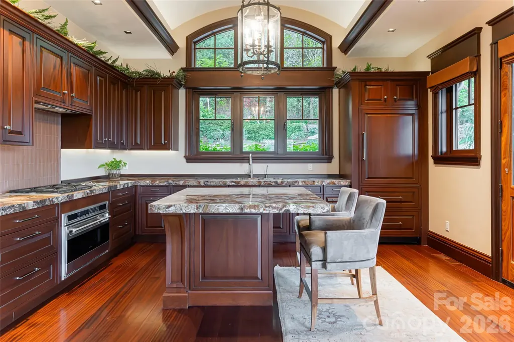 66 N Deerhaven Lane Asheville NC 28803