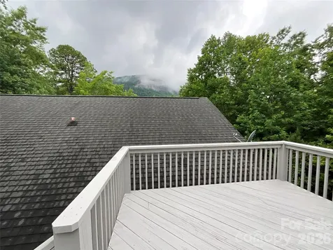 121 Fern Loop Lake Lure NC 28746