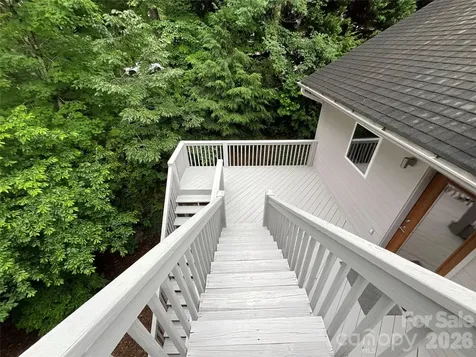 121 Fern Loop Lake Lure NC 28746