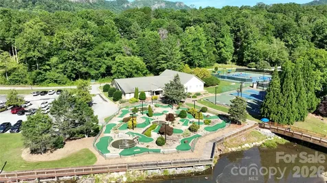 121 Fern Loop Lake Lure NC 28746