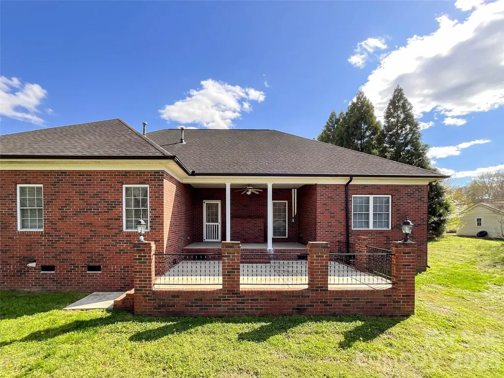 1406 Kent Court Monroe NC 28110