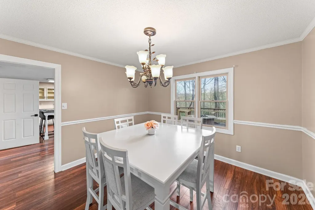 200 Maple Court Lexington NC 27295