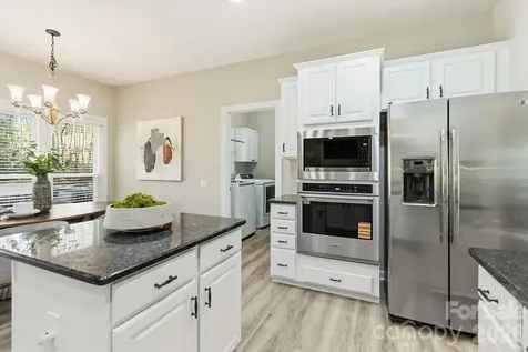 2732 Providence Spring Lane Charlotte NC 28270