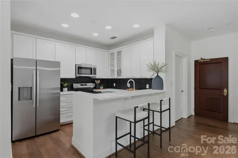 400 N Church Street Charlotte NC 28202