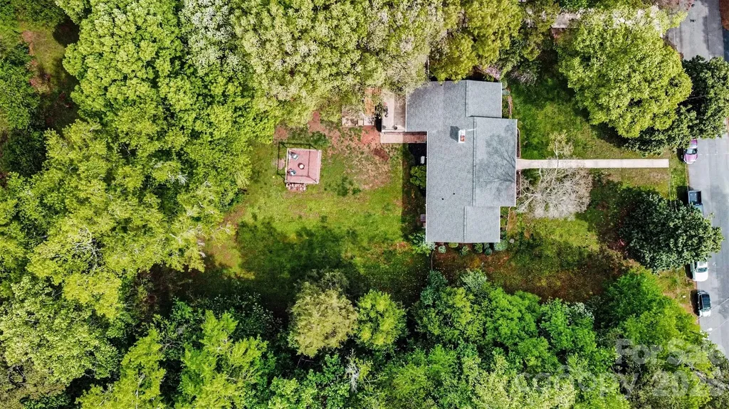 1700 Quail Street Charlotte NC 28214