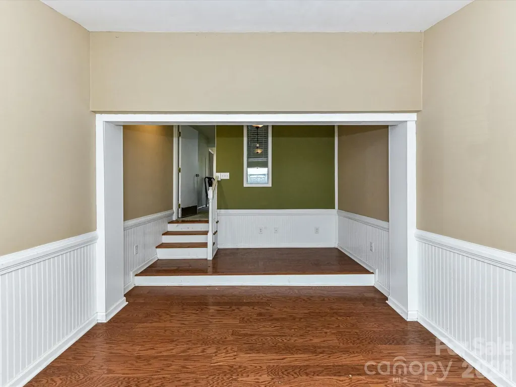 916 Lakewood Drive Matthews NC 28104
