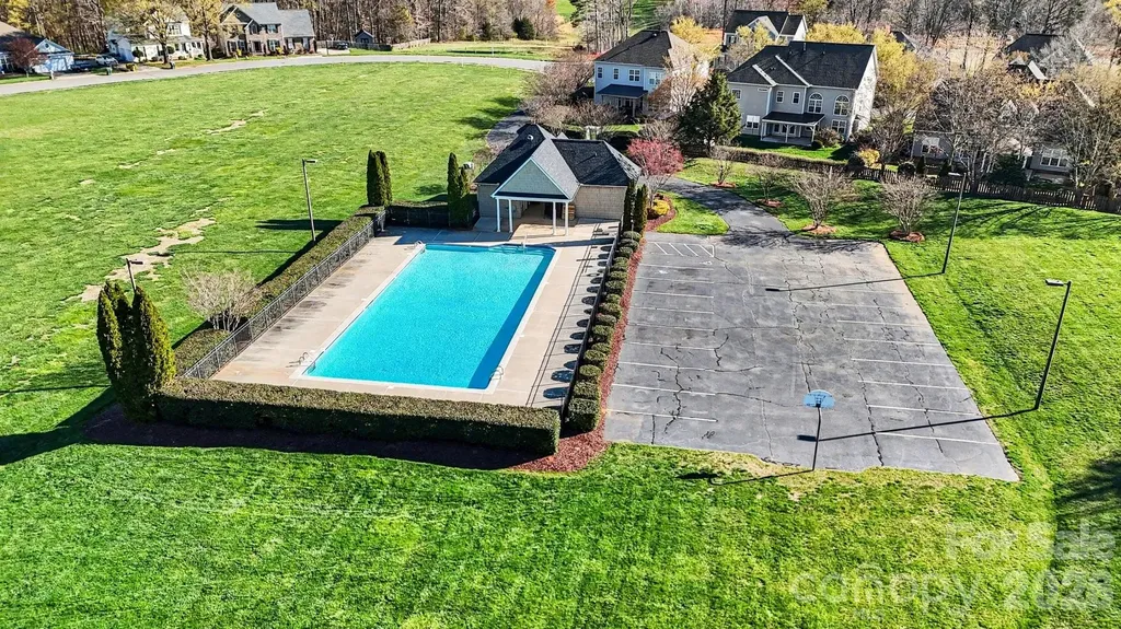 161 Dairy Farm Road Mooresville NC 28115