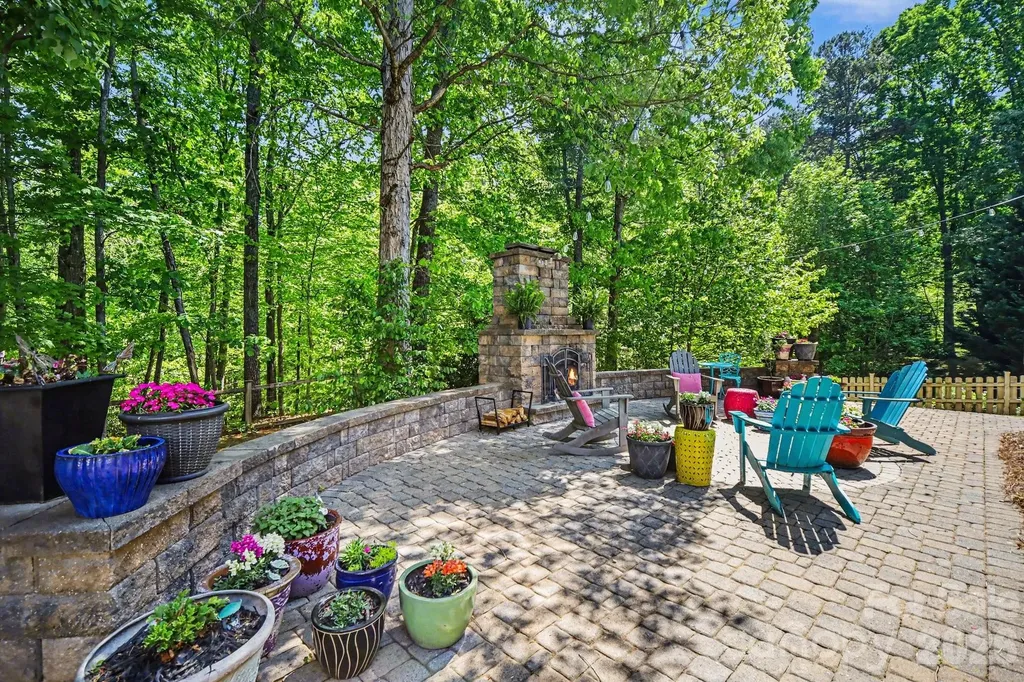 161 Dairy Farm Road Mooresville NC 28115