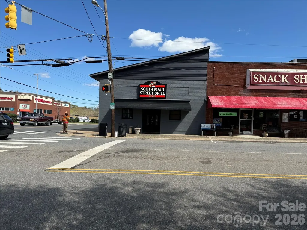 101 S Main Street Boiling Springs NC 28017