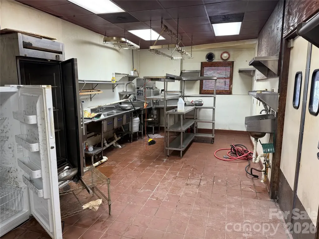 101 S Main Street Boiling Springs NC 28017