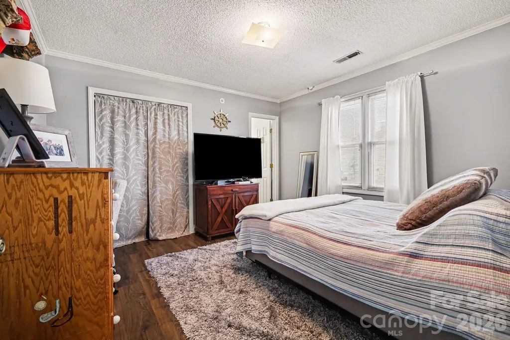 1162 Crestmont Drive SE Concord NC 28025