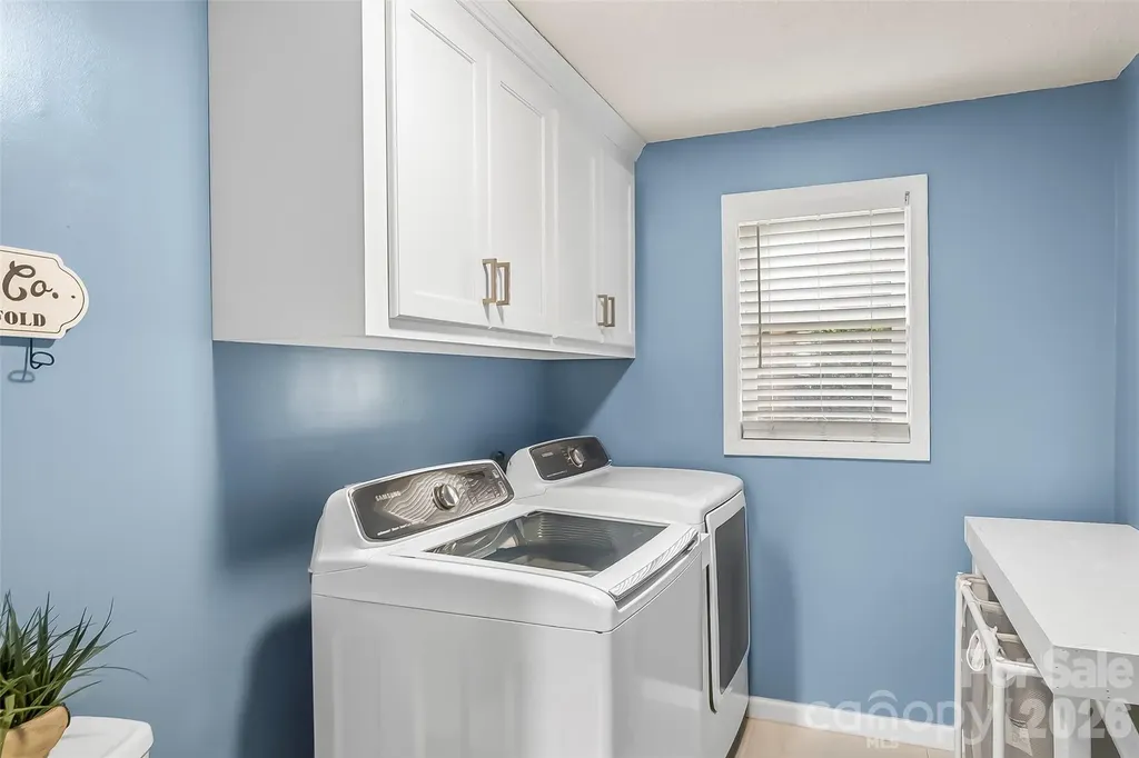 1757 Castlewood Court Hickory NC 28602
