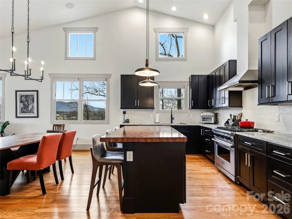 80 Caledonia Road Asheville NC 28803