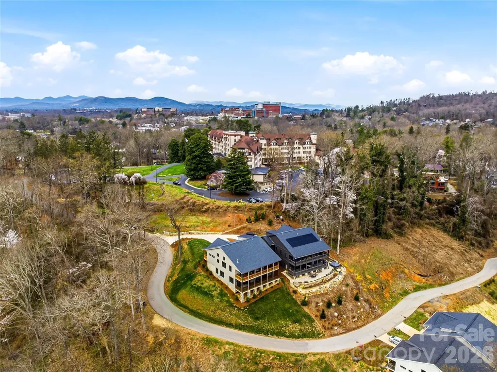 80 Caledonia Road Asheville NC 28803