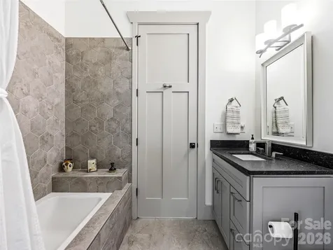 80 Caledonia Road Asheville NC 28803