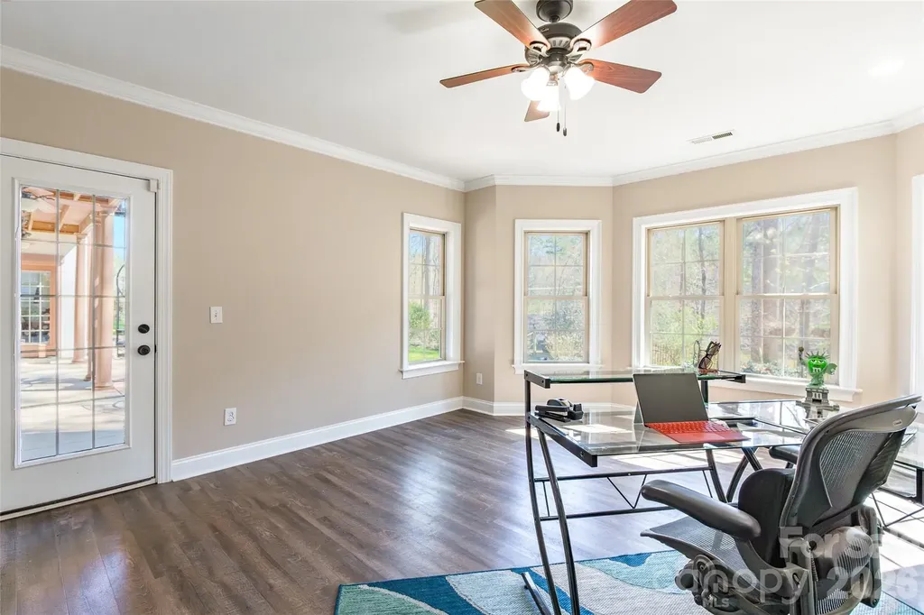 2360 Smith Harbour Drive Denver NC 28037
