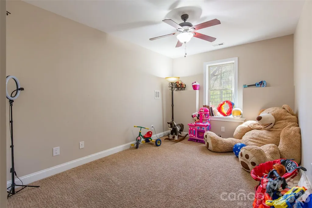 2360 Smith Harbour Drive Denver NC 28037