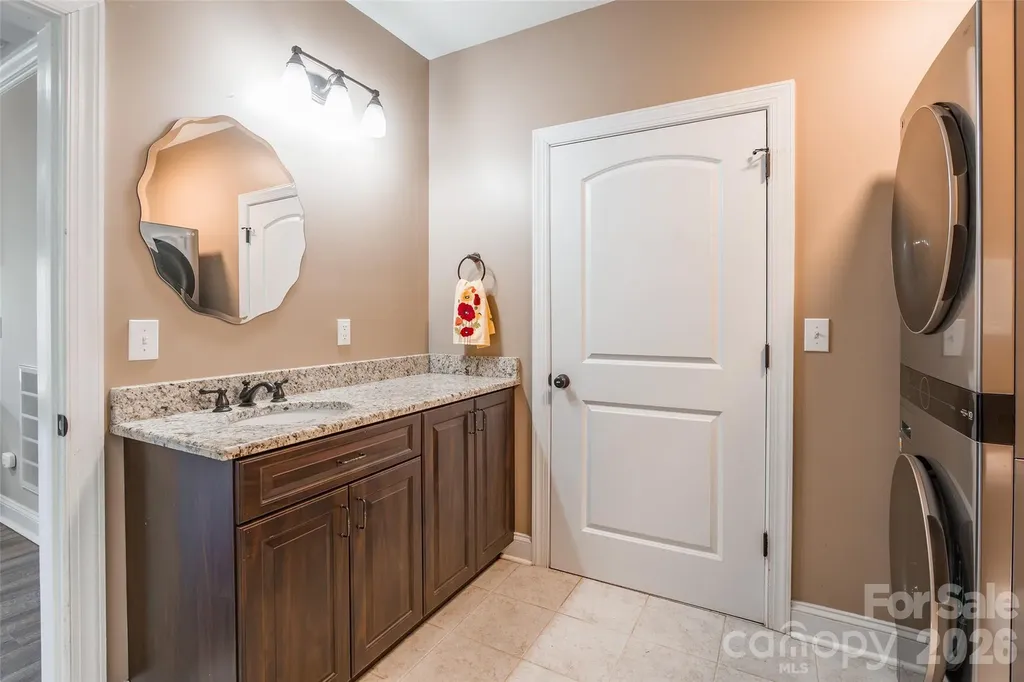 2360 Smith Harbour Drive Denver NC 28037