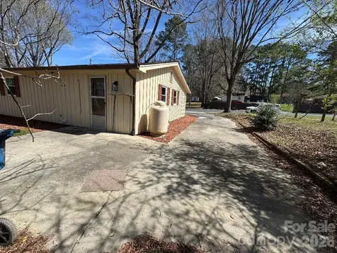 303 Green Street Biscoe NC 27209