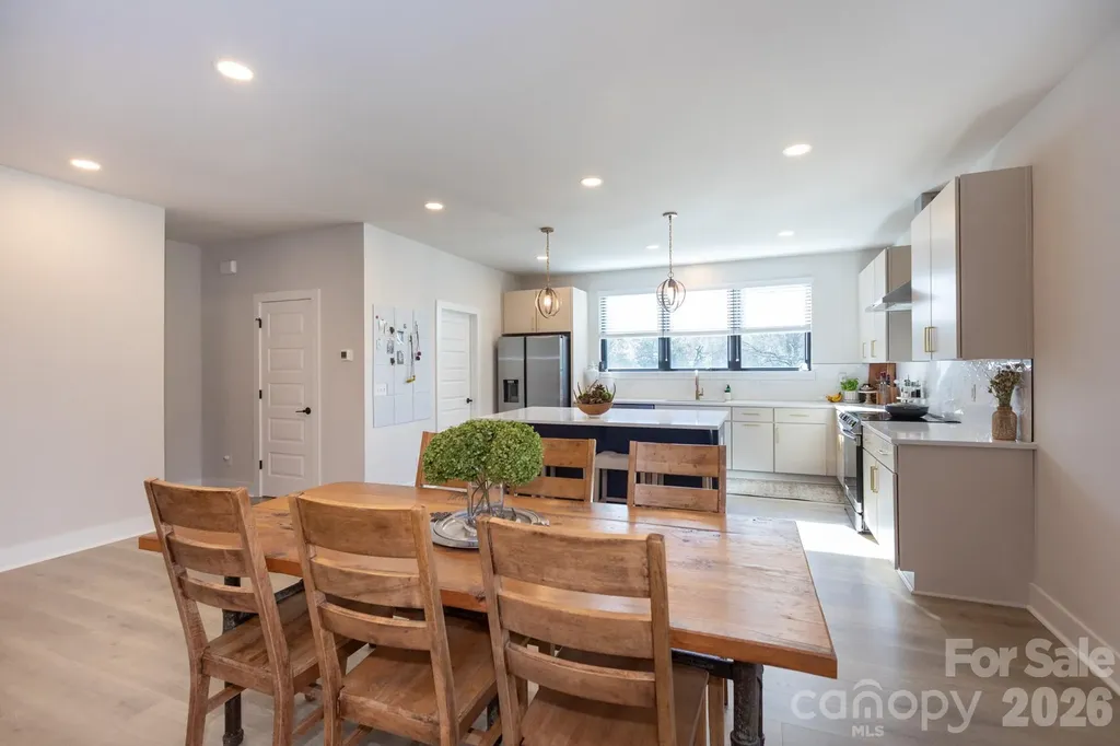 3538 Saker Lane Charlotte NC 28211