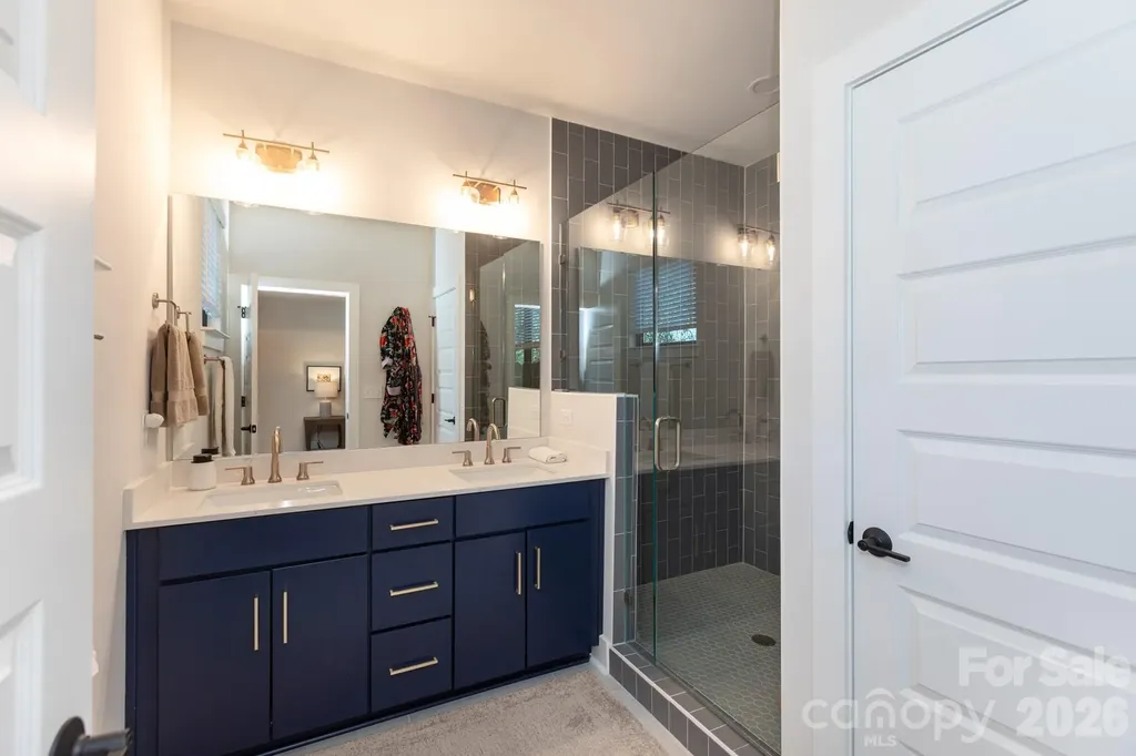3538 Saker Lane Charlotte NC 28211