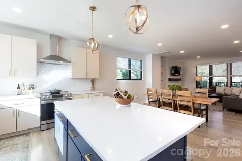 3538 Saker Lane Charlotte NC 28211