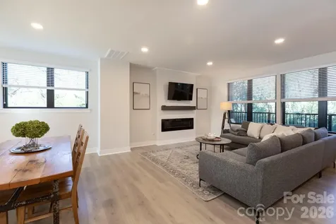 3538 Saker Lane Charlotte NC 28211