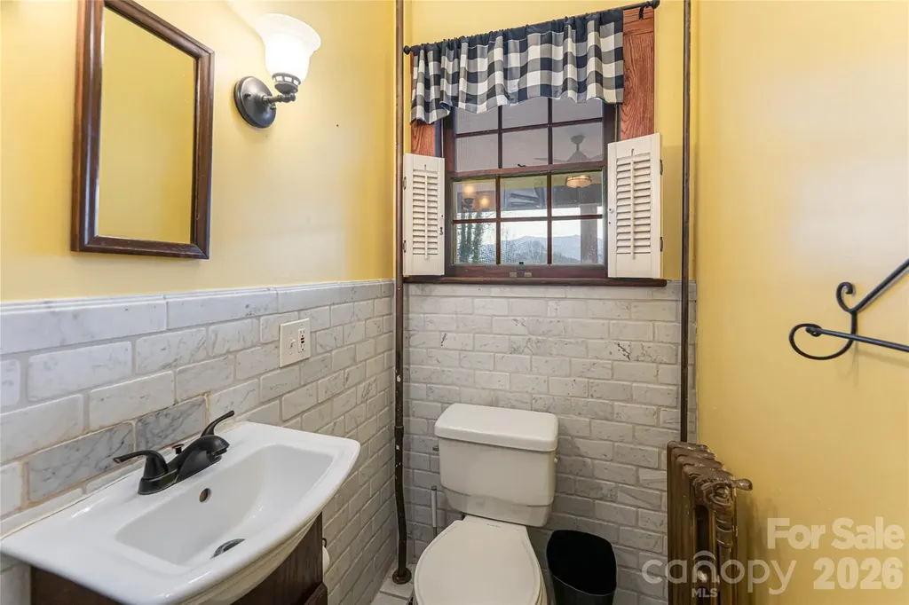 147 Preservation Way Waynesville NC 28786