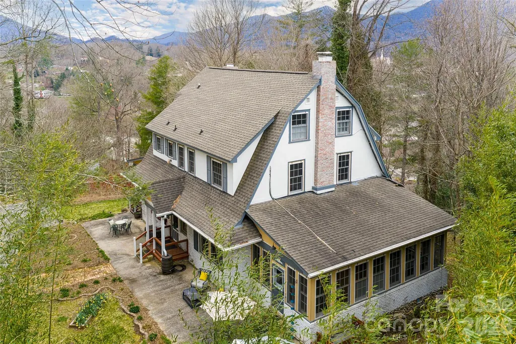 147 Preservation Way Waynesville NC 28786
