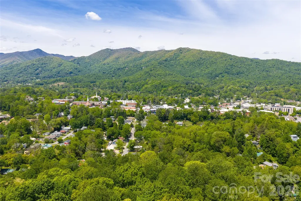 147 Preservation Way Waynesville NC 28786