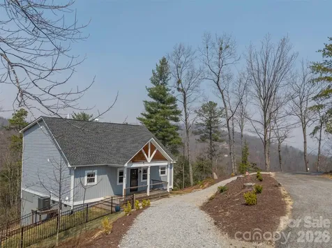 823 Silverstone Drive Hendersonville NC 28792