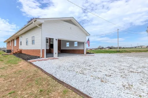 1217 Daniels Road Lincolnton NC 28092
