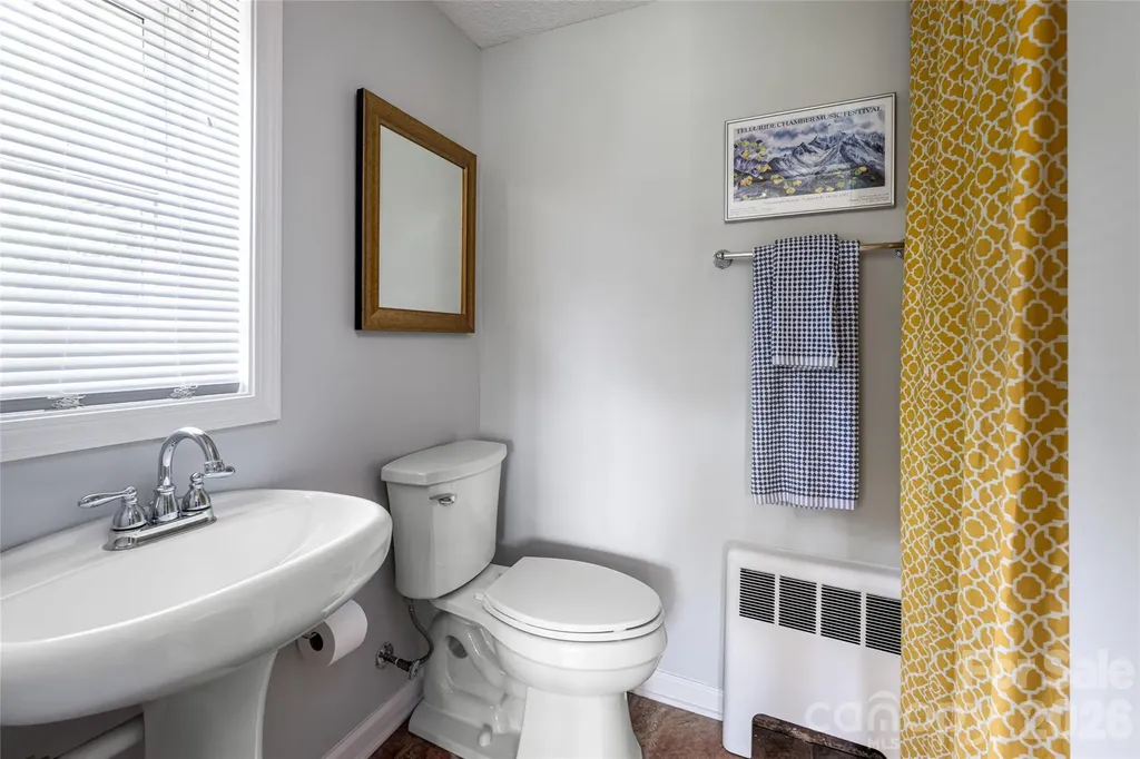 114 Cambridge Road Asheville NC 28804