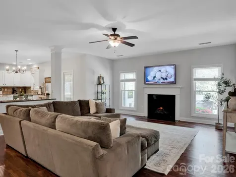 1800 Robbins Meadows Drive Waxhaw NC 28173