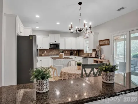 1800 Robbins Meadows Drive Waxhaw NC 28173