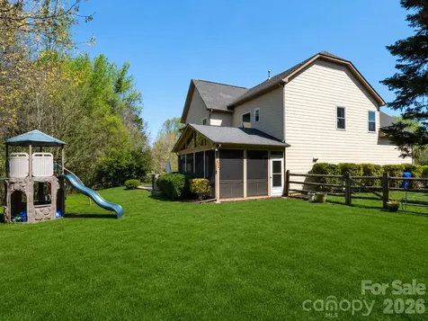 1800 Robbins Meadows Drive Waxhaw NC 28173