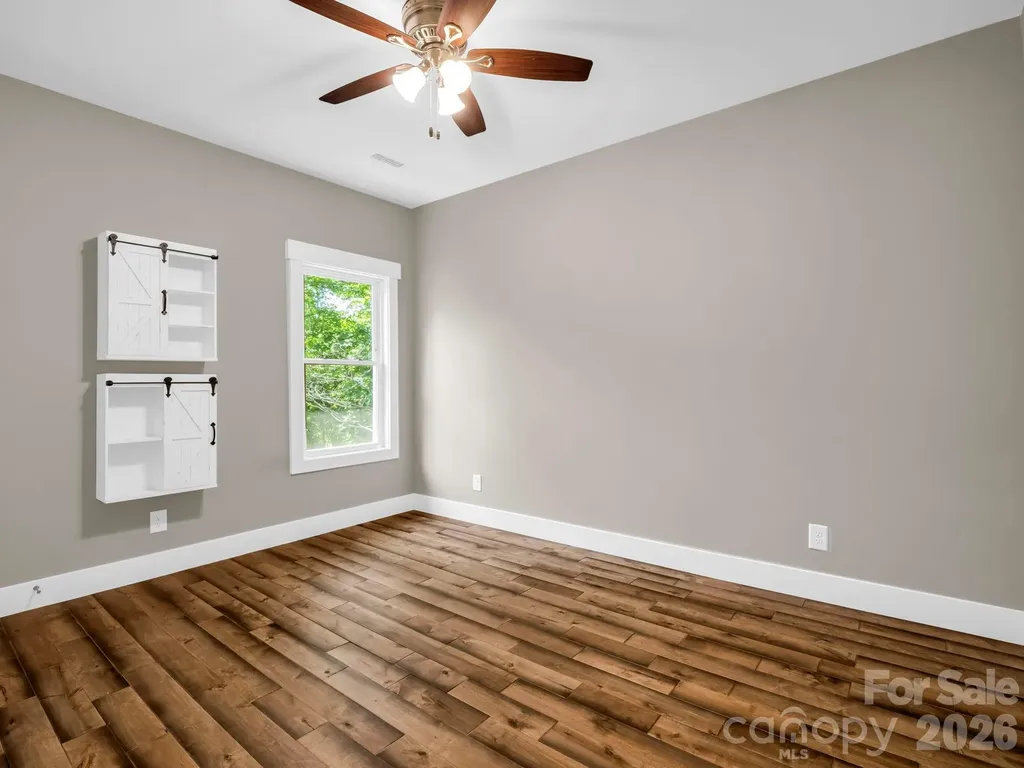 38 Scenic View Drive Hendersonville NC 28792