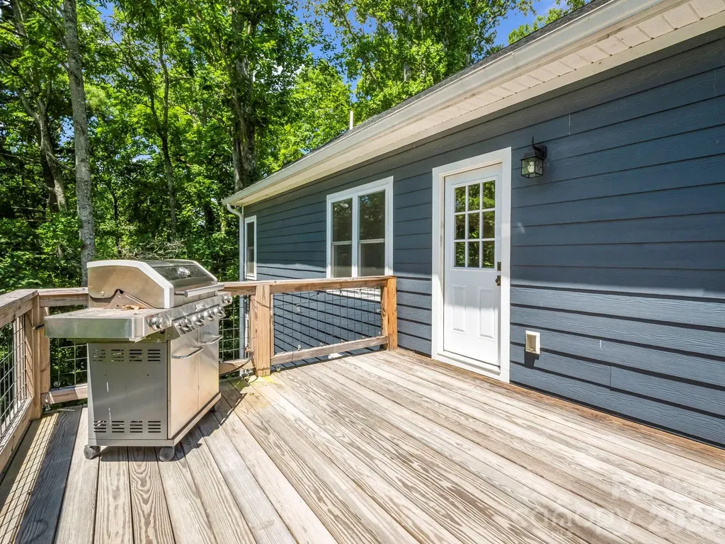 38 Scenic View Drive Hendersonville NC 28792