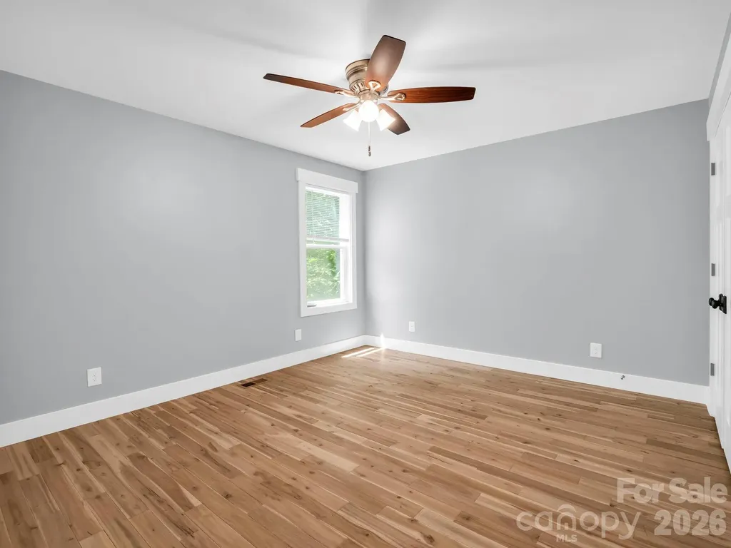 38 Scenic View Drive Hendersonville NC 28792