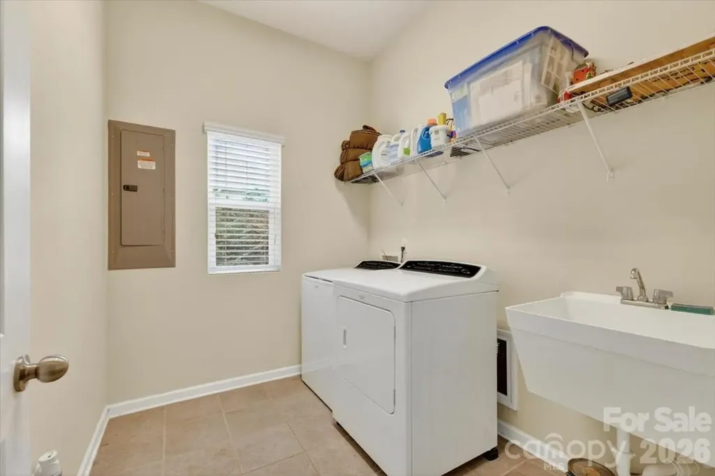 10585 Sweethaven Lane Harrisburg NC 28075