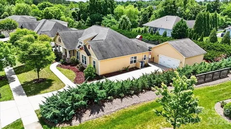10585 Sweethaven Lane Harrisburg NC 28075