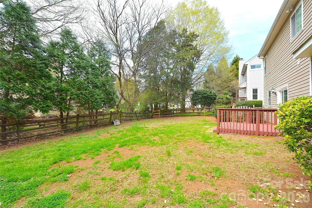 9815 Steed Court Charlotte NC 28269