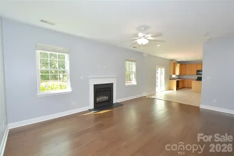 9815 Steed Court Charlotte NC 28269